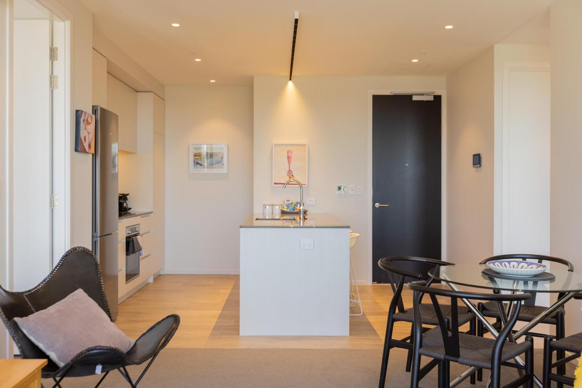 Luxury 2 Bedroom Cbd Apartment With Free Parking Christchurch Exterior photo