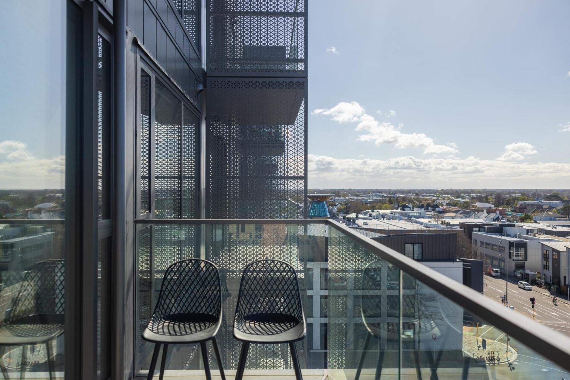 Luxury 2 Bedroom Cbd Apartment With Free Parking Christchurch Exterior photo