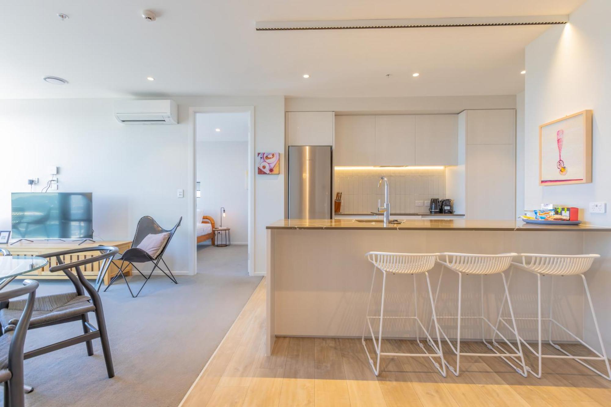 Luxury 2 Bedroom Cbd Apartment With Free Parking Christchurch Exterior photo